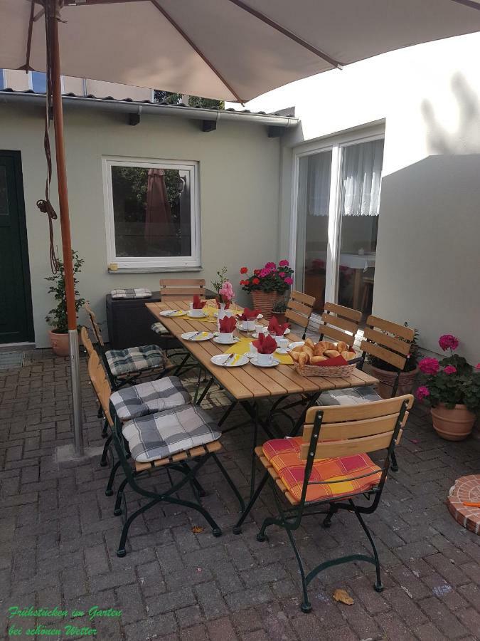 Pension Zum Birnbaum 브란덴부르크 외부 사진