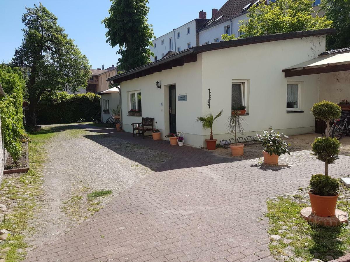 Pension Zum Birnbaum 브란덴부르크 외부 사진